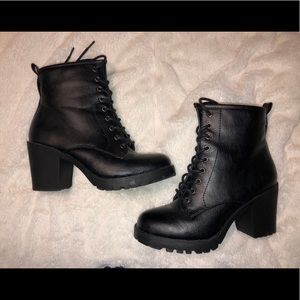 Black edgy boots